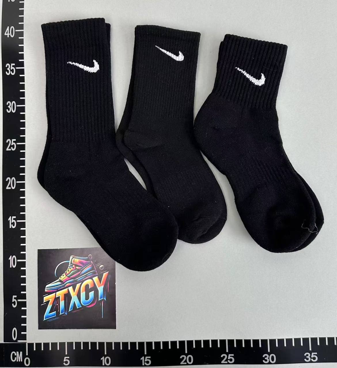 Nike Socks [36 styles]