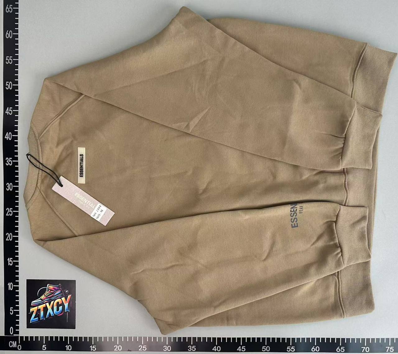 Essentials Hoodies & Sweatshirts [40 styles]