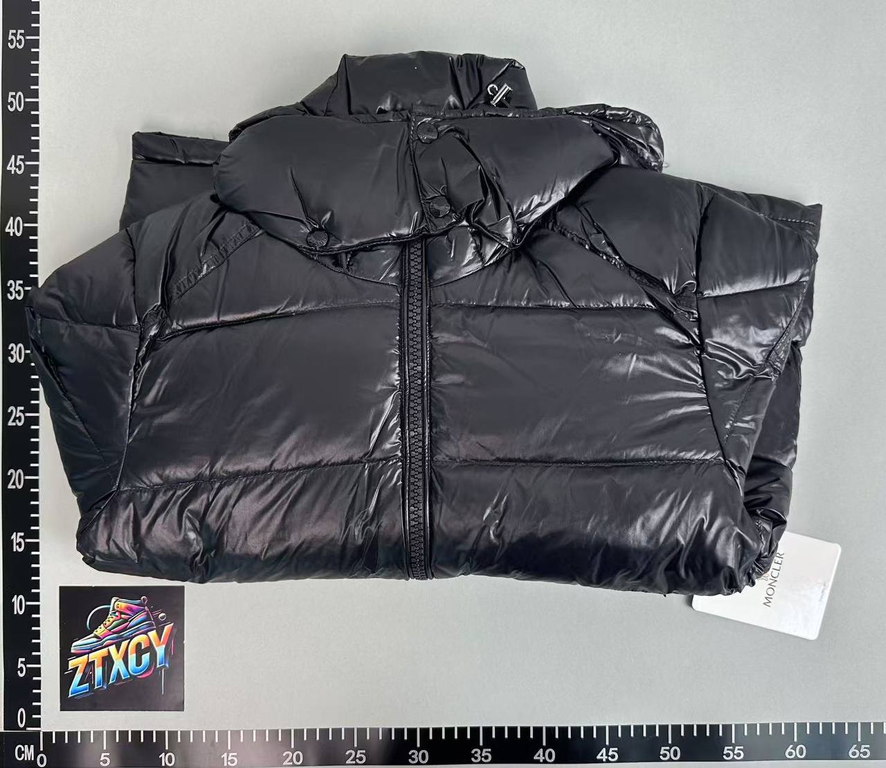 Moncler Maya Puffer Jackets [21 styles]