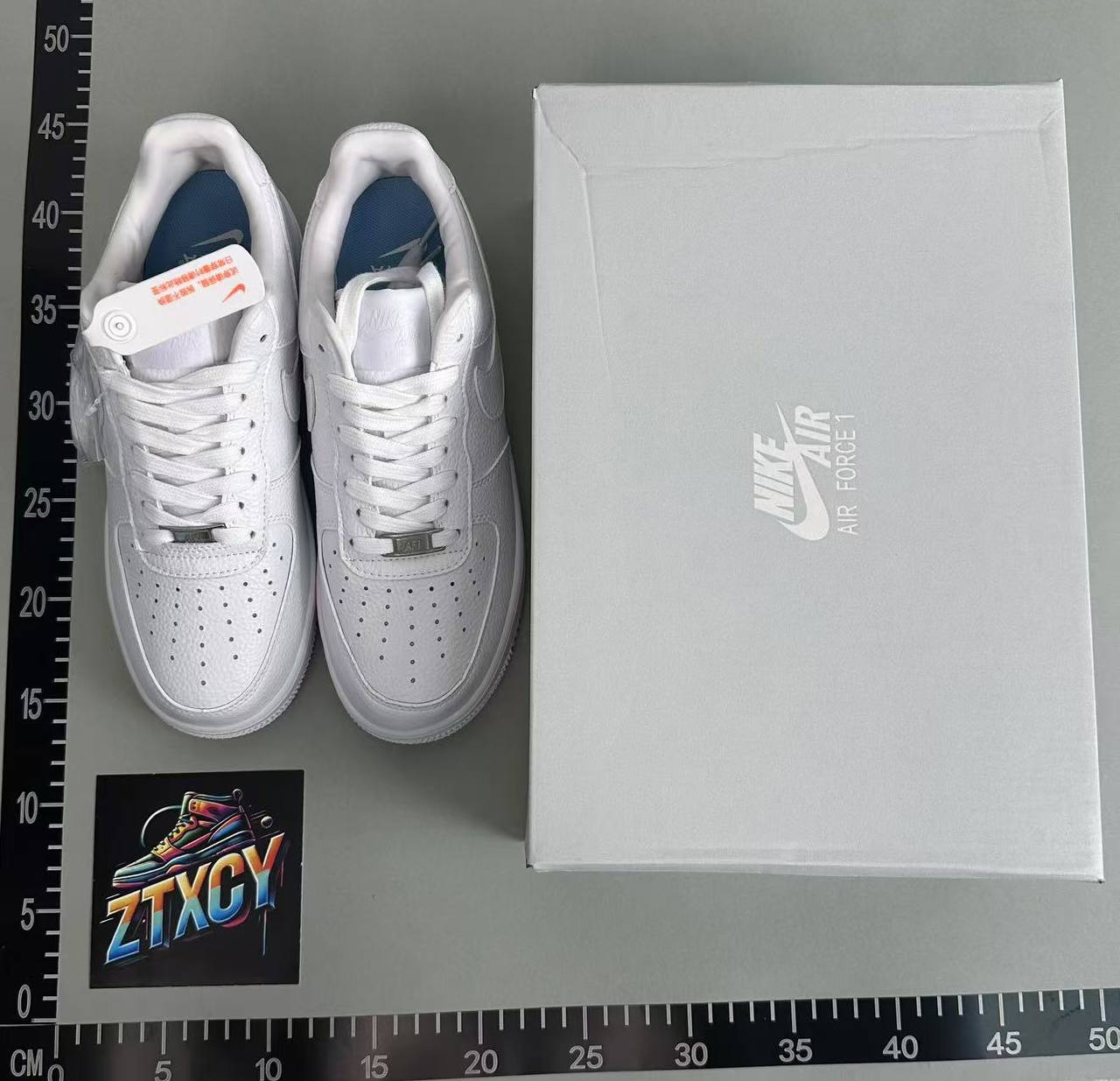 Nike Air Force 1 Sneakers [32 styles]