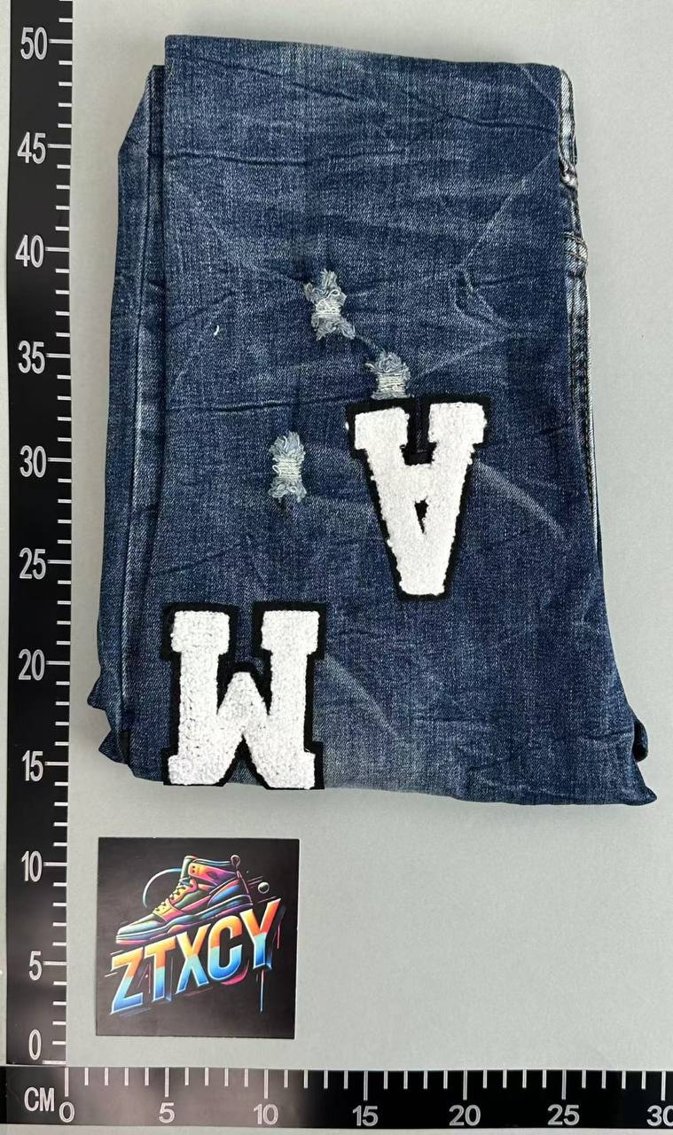 Dolce & Gabbana DG Jeans [39 styles]