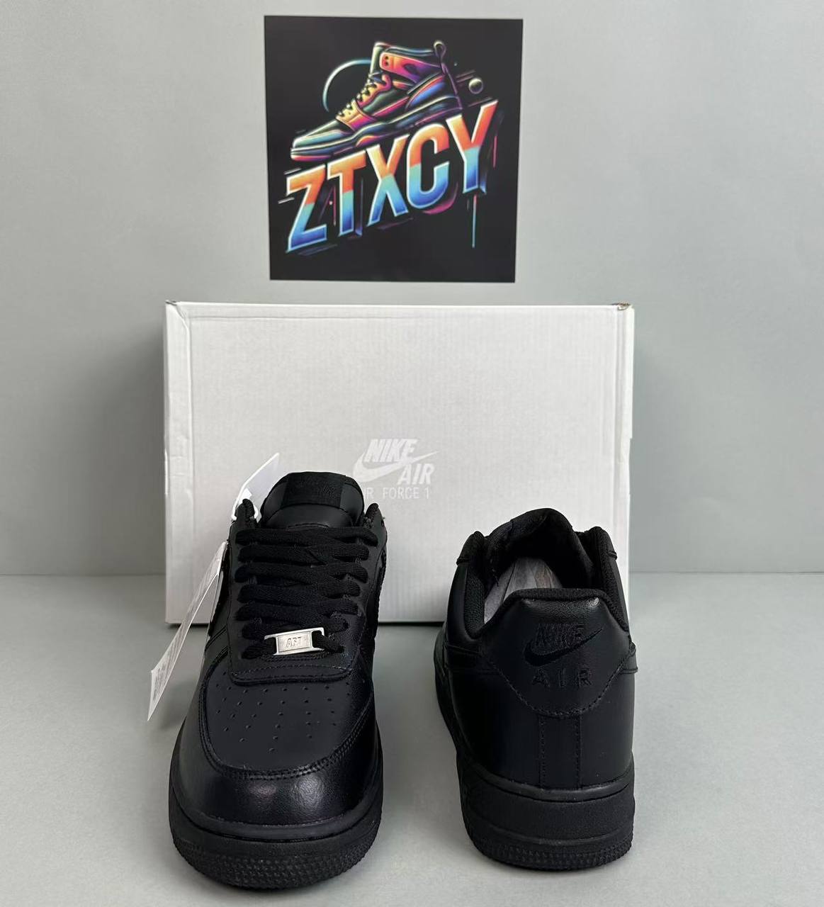 Nike Air Force 1 / New Balance 550 Sneakers [21 styles]