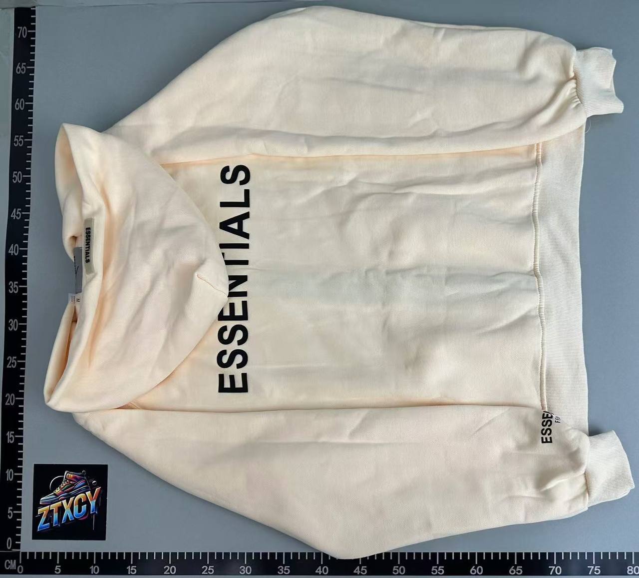 Essentials Hoodies & Sweatshirts [40 styles]