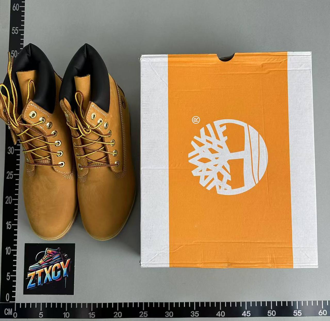 Louis Vuitton x Timberland Boots [12 styles]