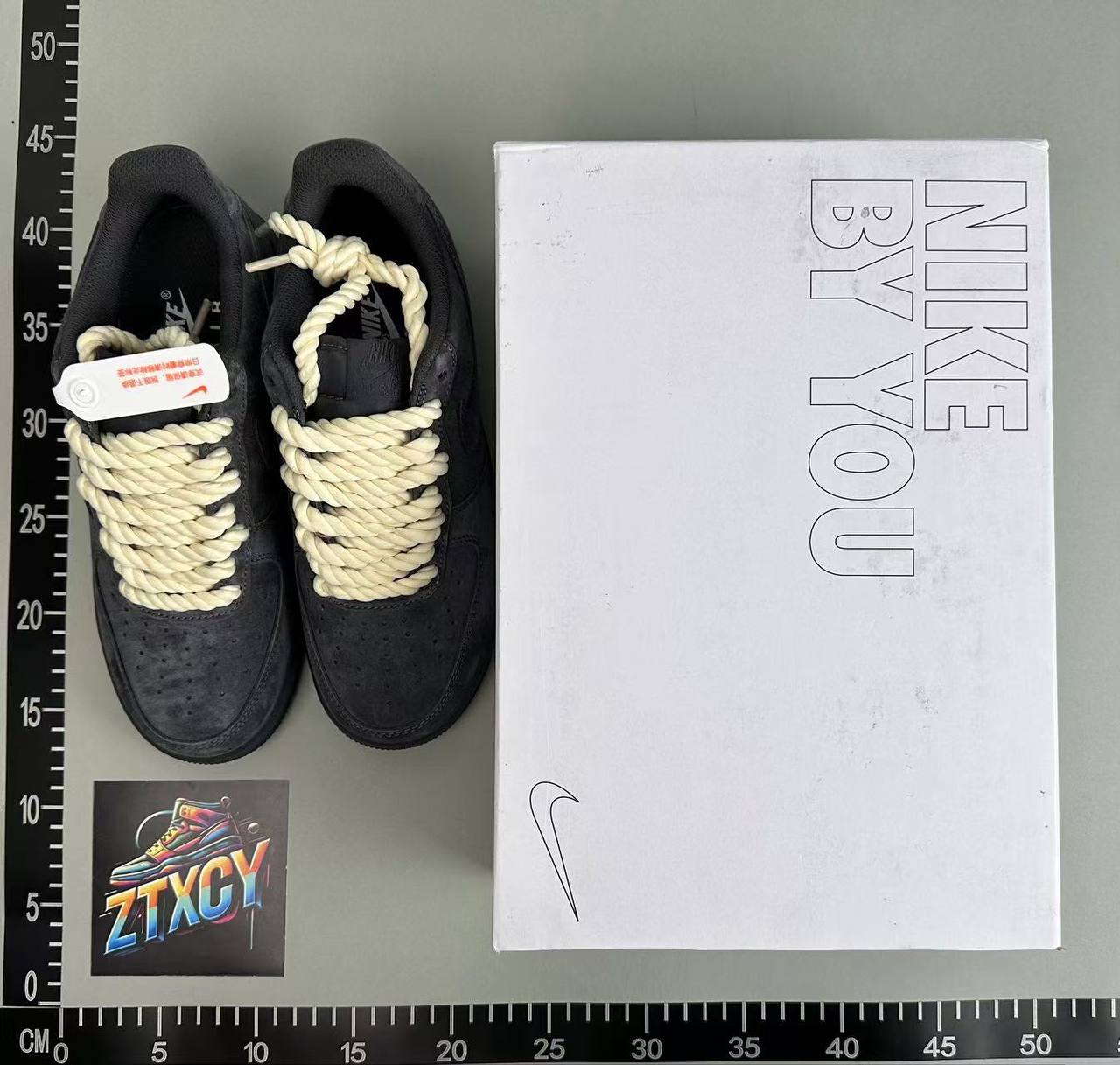 Nike Air Force 1 Sneakers [30 styles]