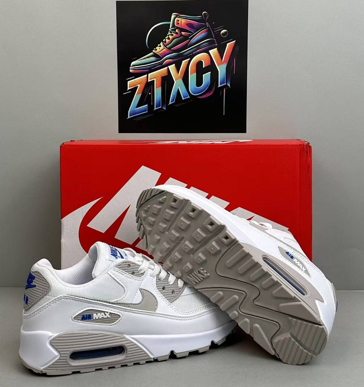 Nike Air Max 90 Sneakers [21 styles]