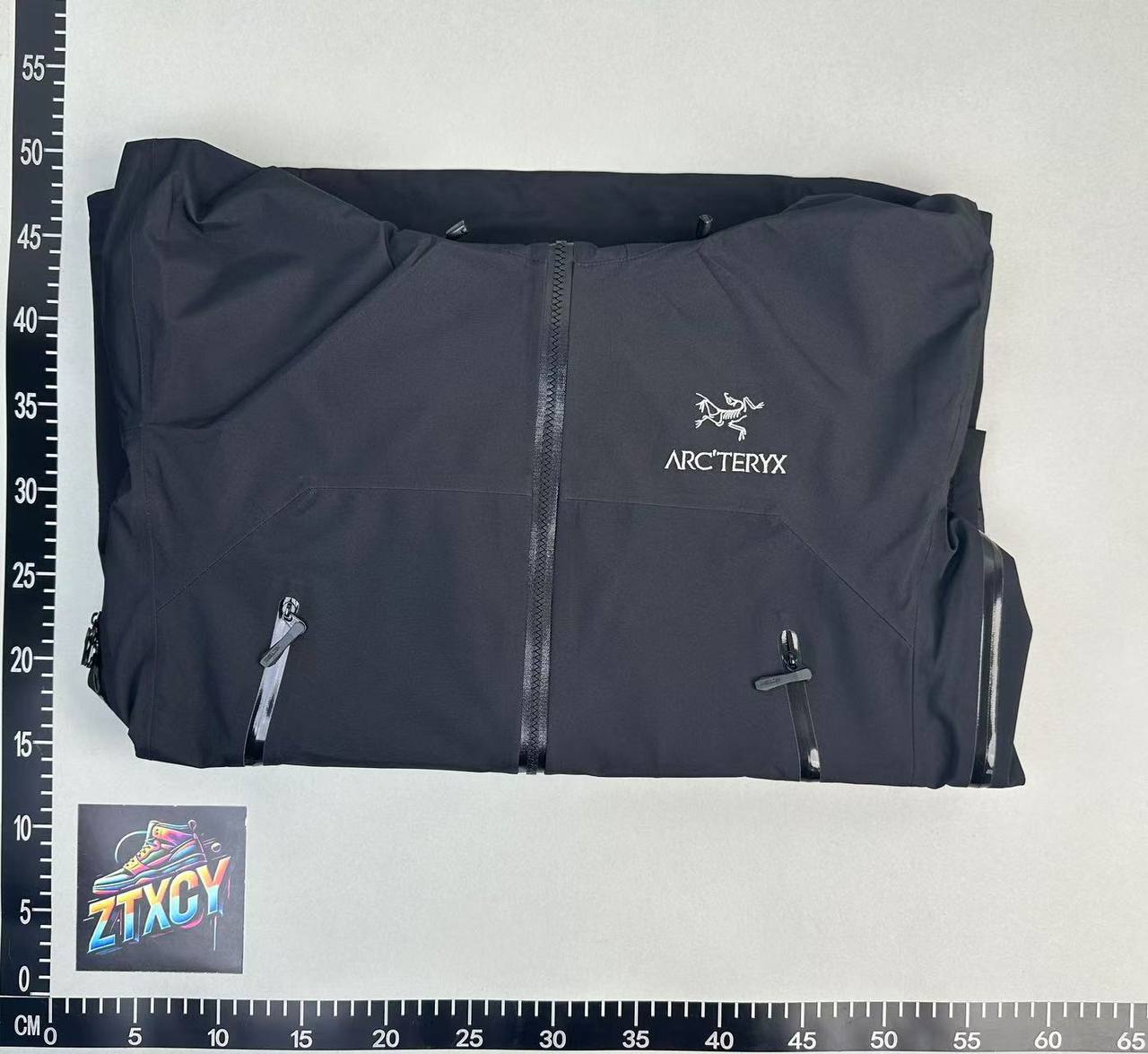 Arc'teryx AR Series Jacket [14 styles]