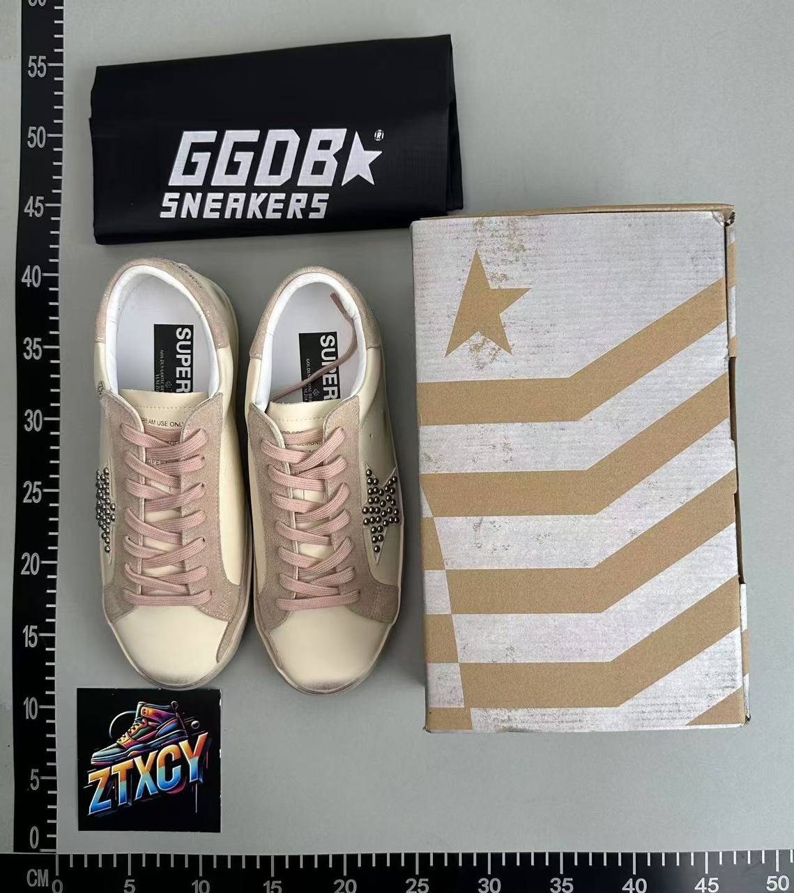 Golden Goose Super-Star Sneakers [31 styles]