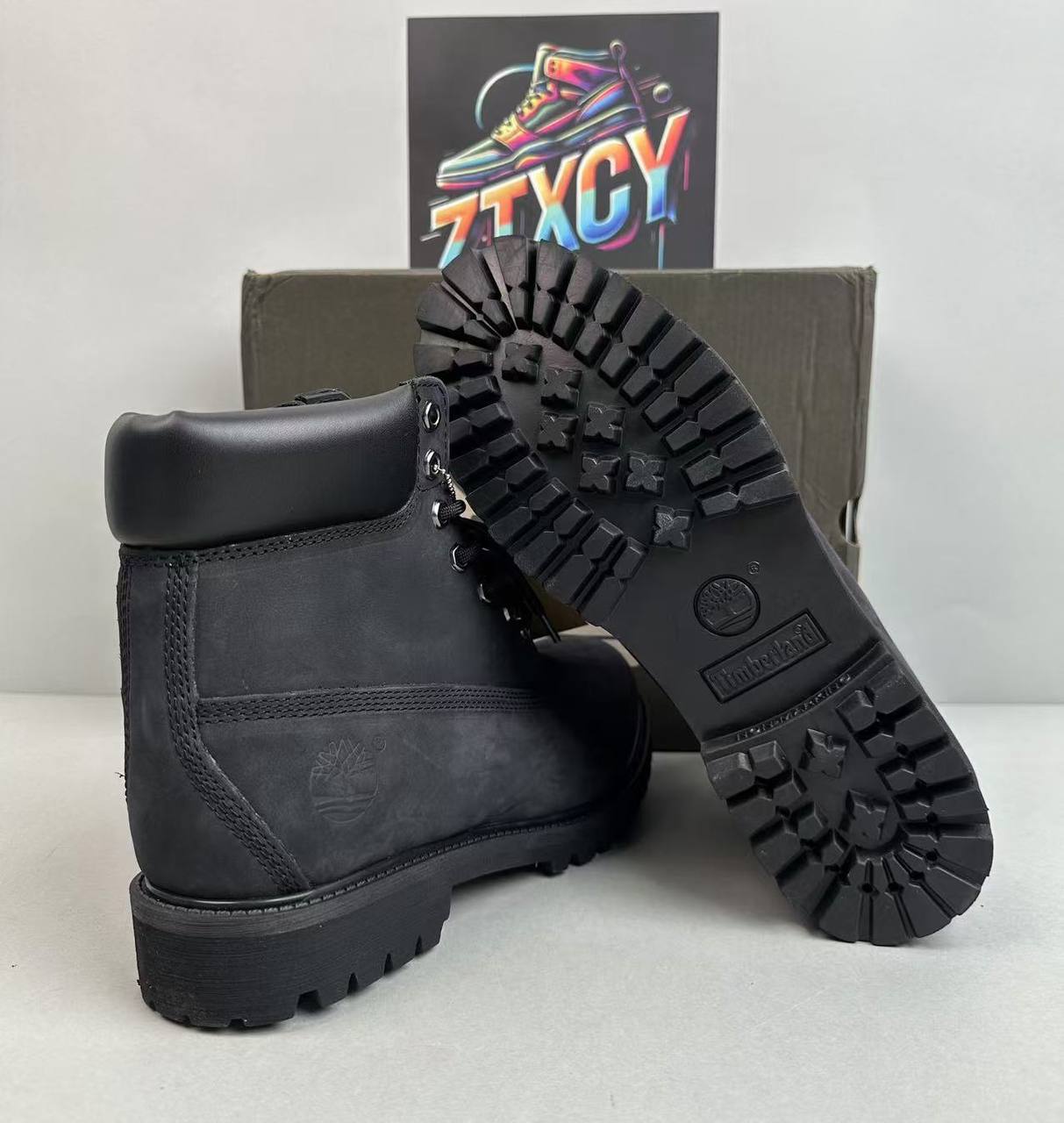 Louis Vuitton x Timberland Boots [12 styles]