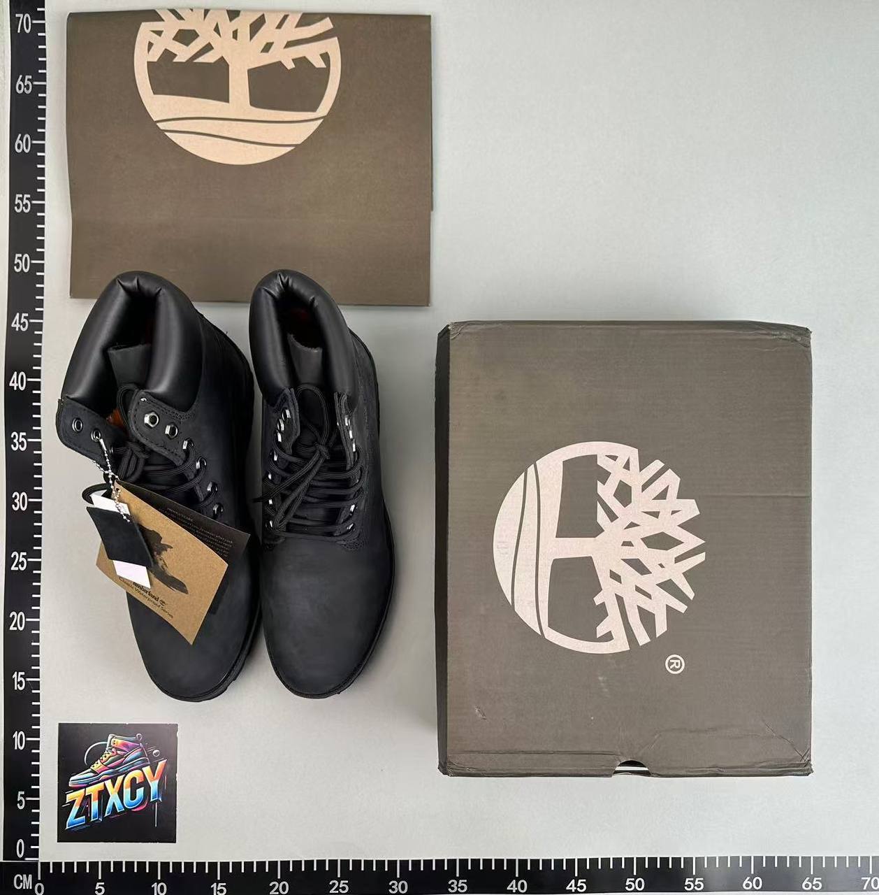 Louis Vuitton x Timberland Boots [12 styles]