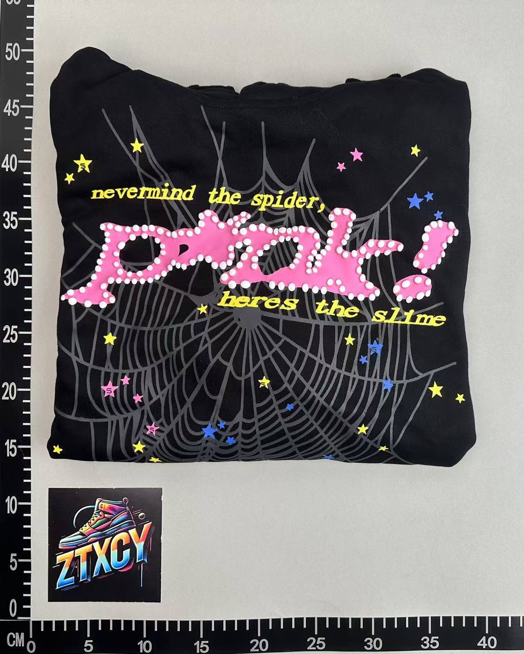 Spider! Here's the Alis Hoodie & Jogger Set [35 styles]