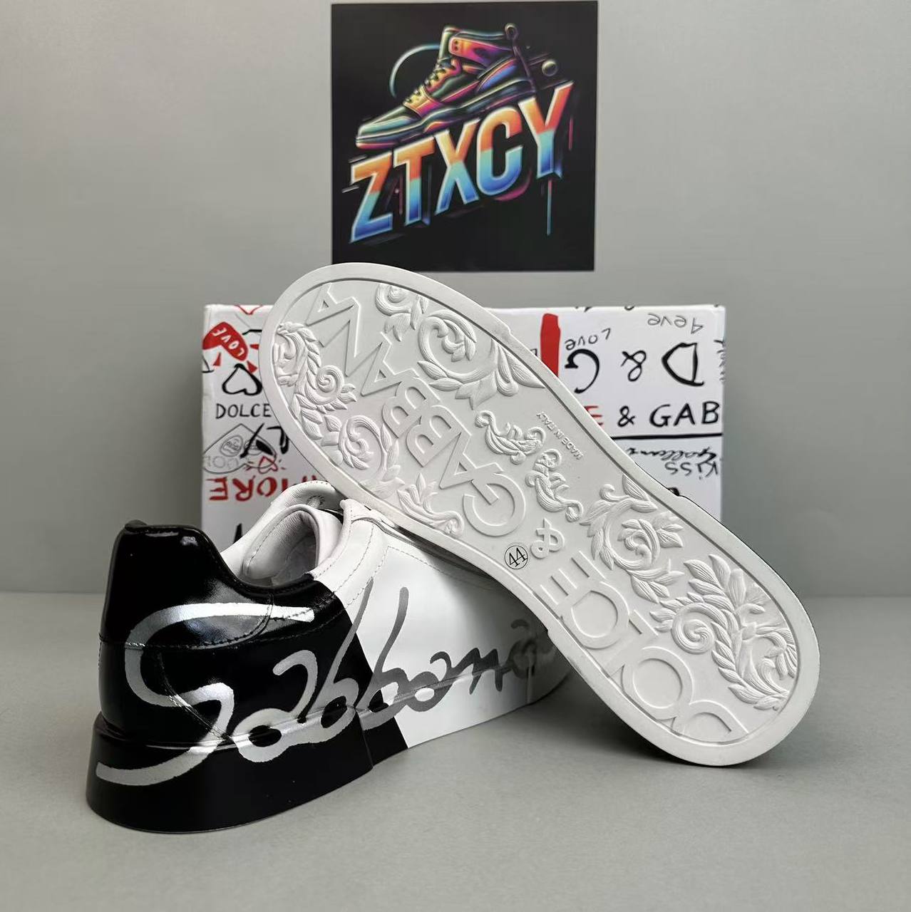 Dolce & Gabbana Sneakers [6 styles]