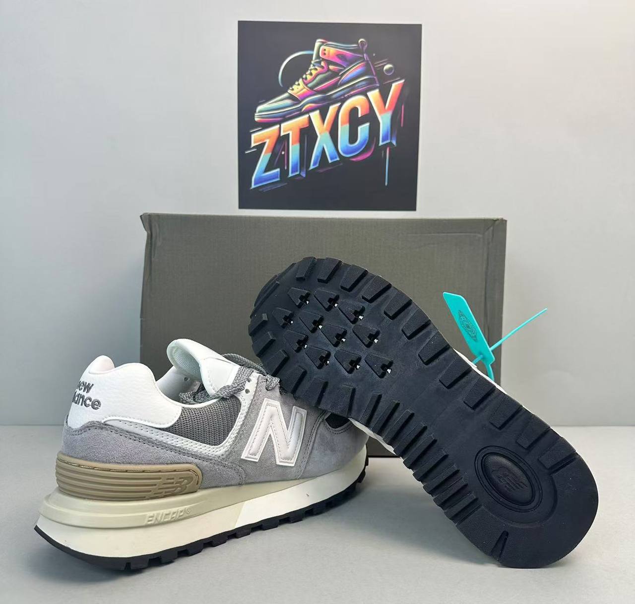 New Balance 990 Sneakers [39 styles]