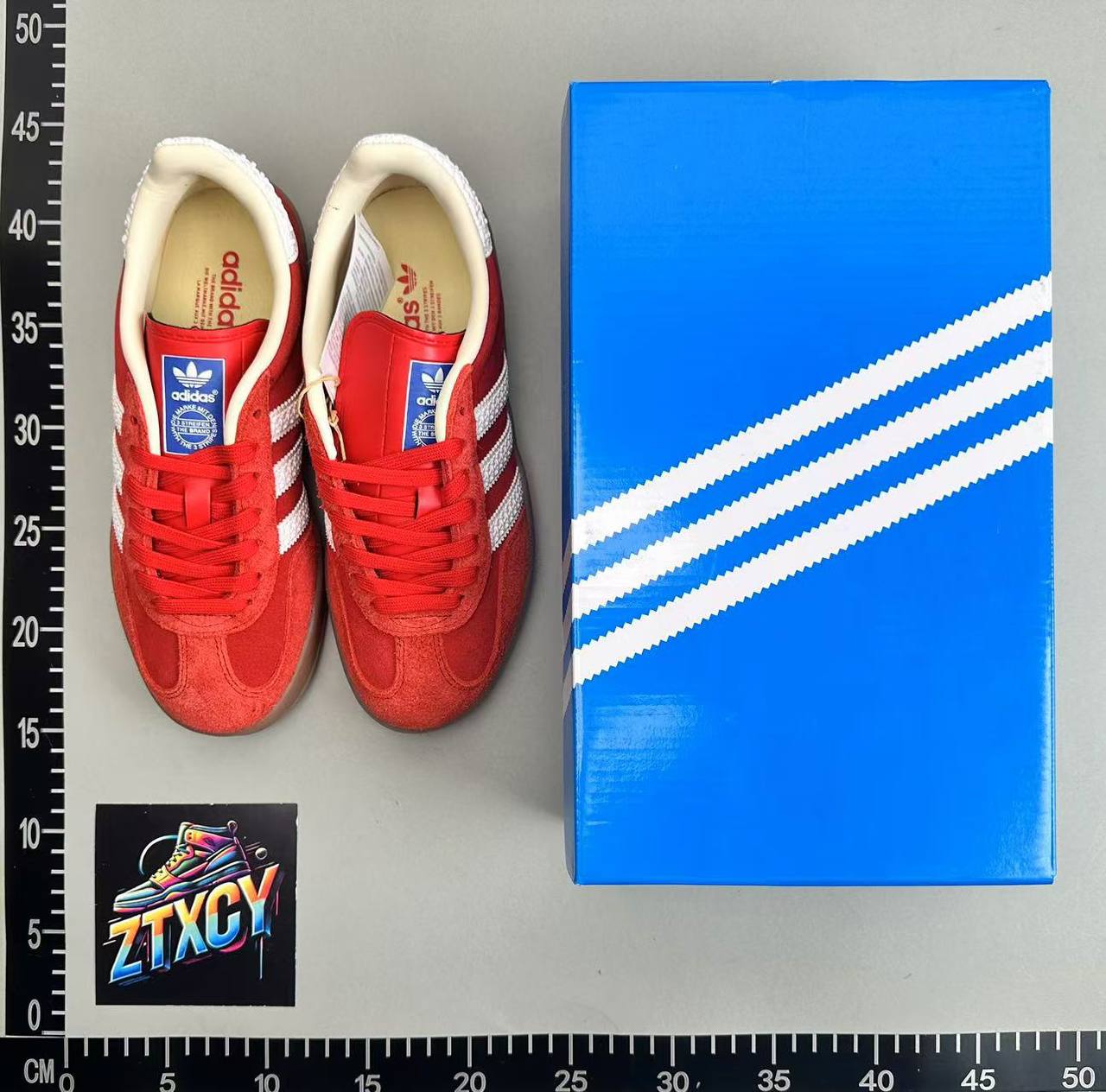 Adidas Gazelle Sneakers [16 styles]