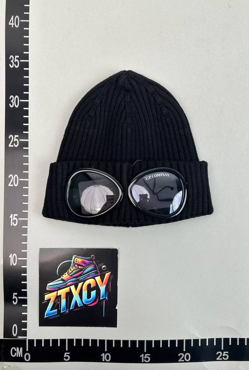 C.P. Company Ribbed Beanie [22 styles]