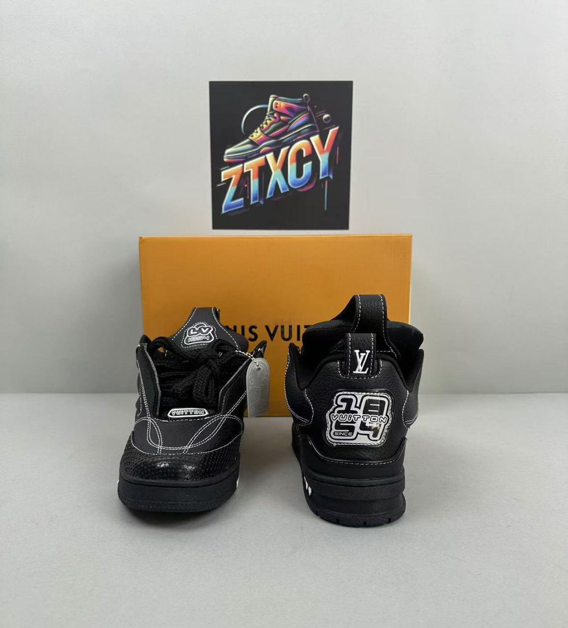 Louis Vuitton B22 Sneakers [26 styles]