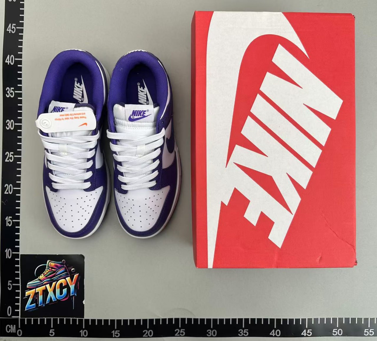 Nike Dunk Low Sneakers [26 styles]