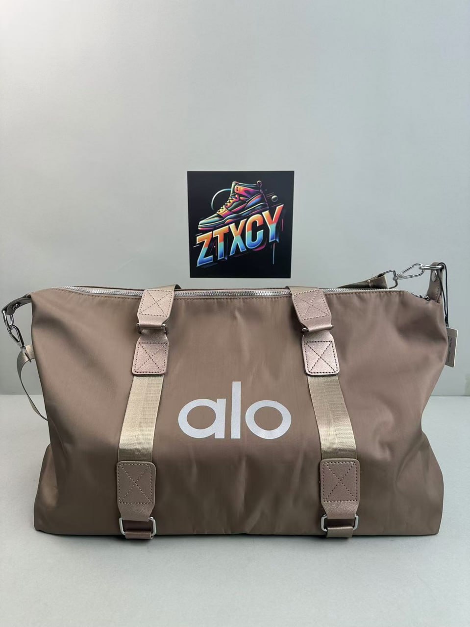 alo Duffel Bag [5 styles]