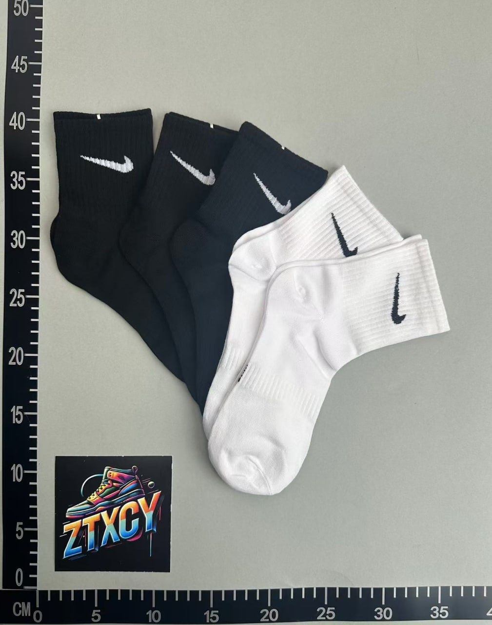 Nike Socks [36 styles]