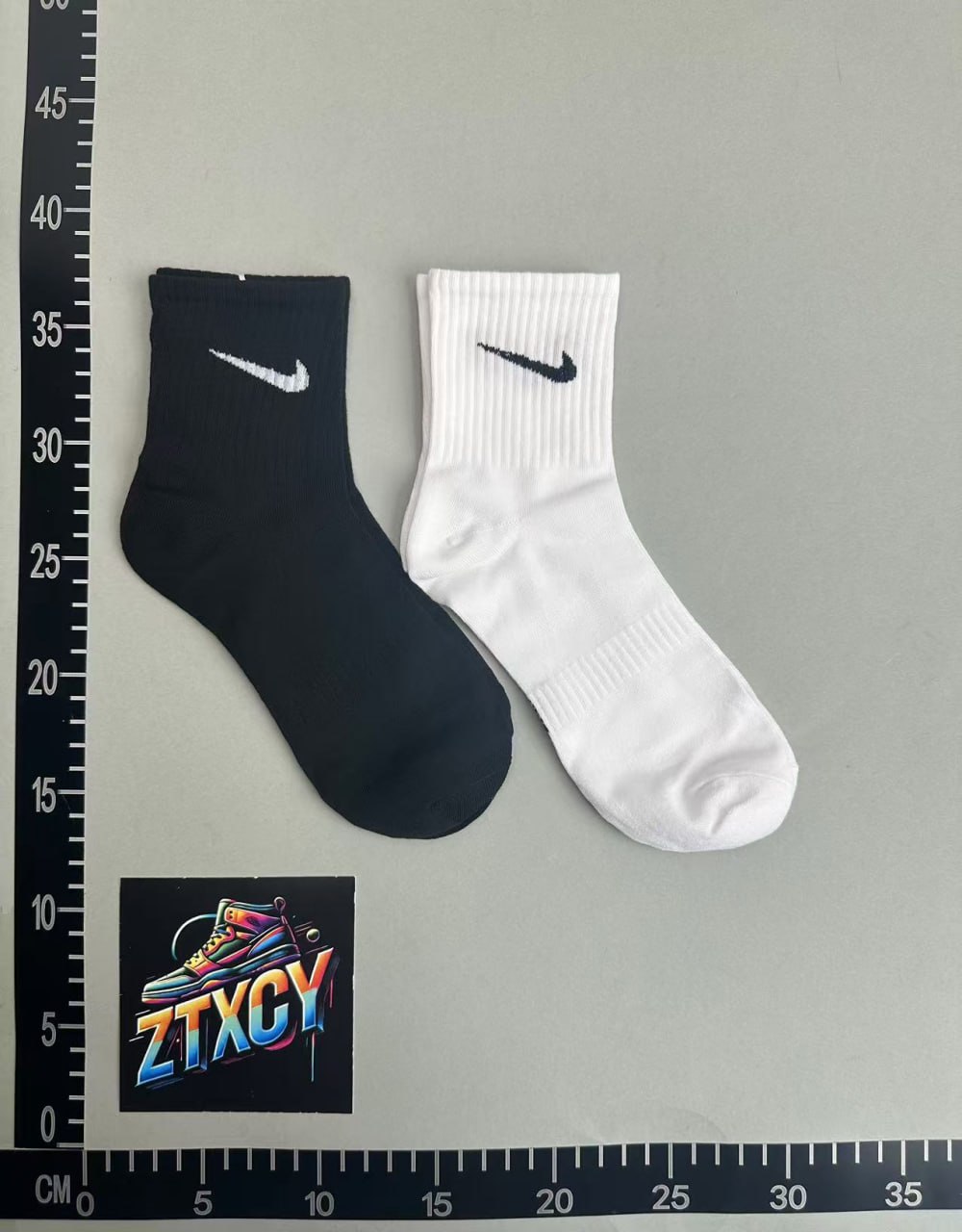 Nike Socks [36 styles]