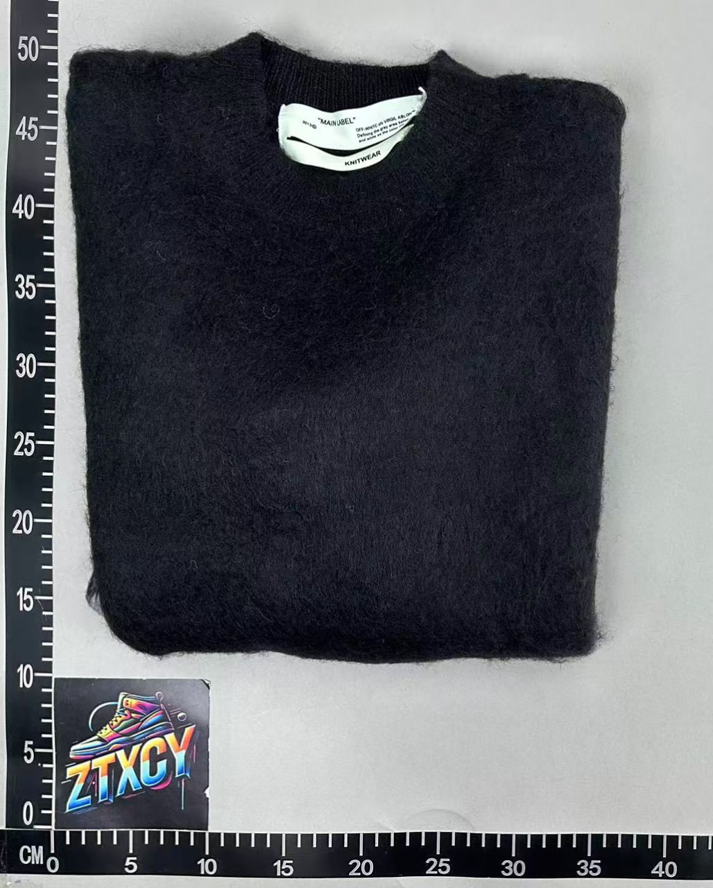 Off-White Arrow Motif Sweaters [38 styles]