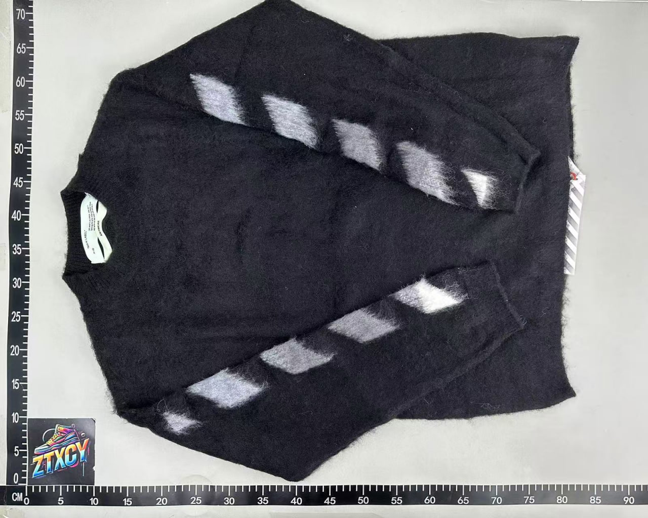 Off-White Arrow Motif Sweaters [38 styles]