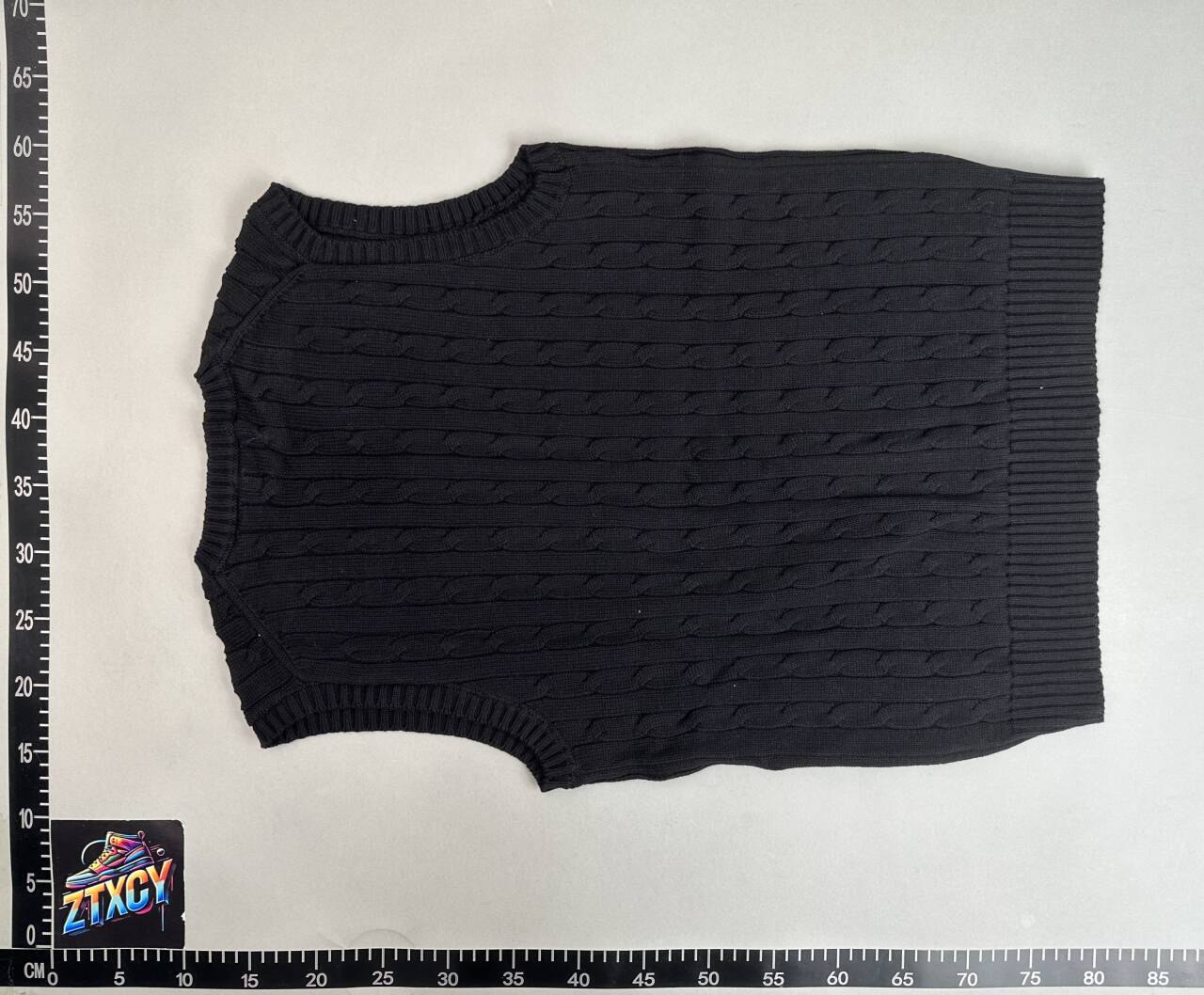 Polo Ralph Lauren Cable Knit V-Neck Sweater Vest [5 styles]