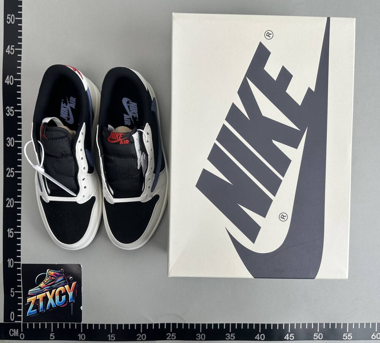 Nike Air Jordan 1 Low Sneakers [20 styles]