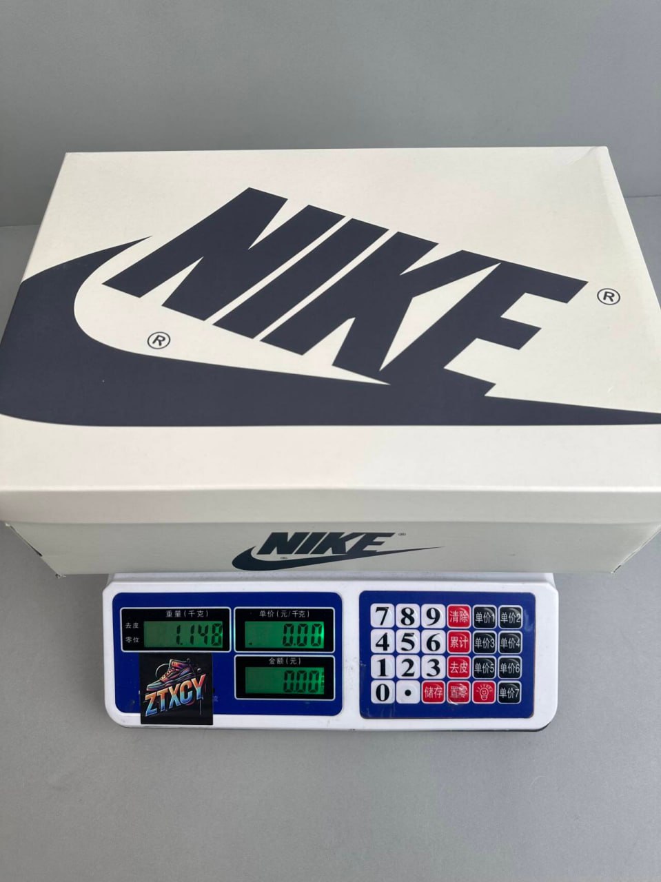 Nike Air Jordan 1 Low Sneakers [20 styles]