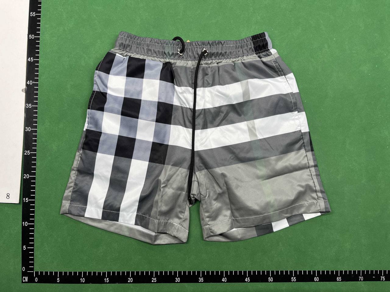 Burberry Check Print Shorts [24 styles]