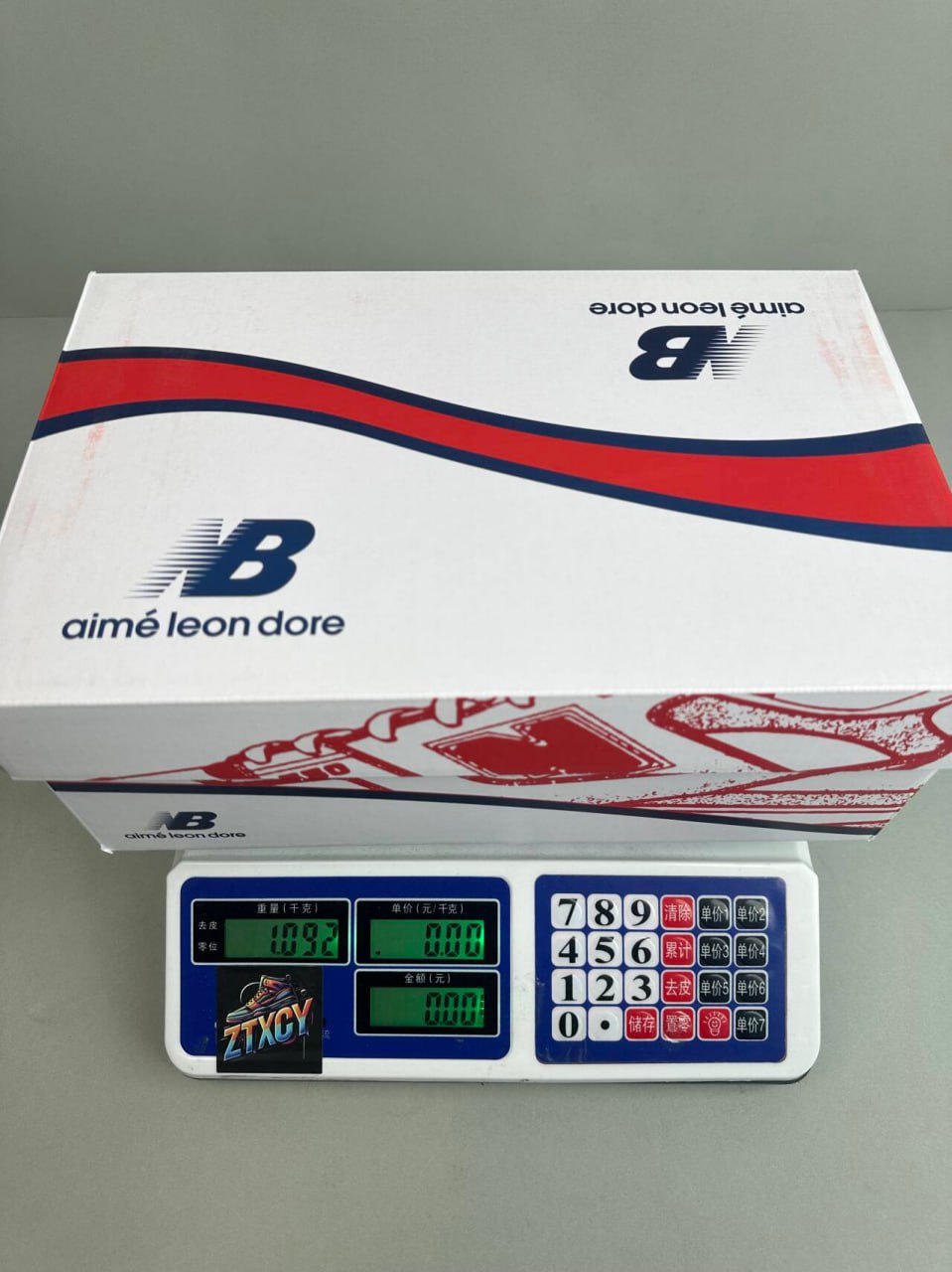 New Balance 550 Sneakers [30 styles]