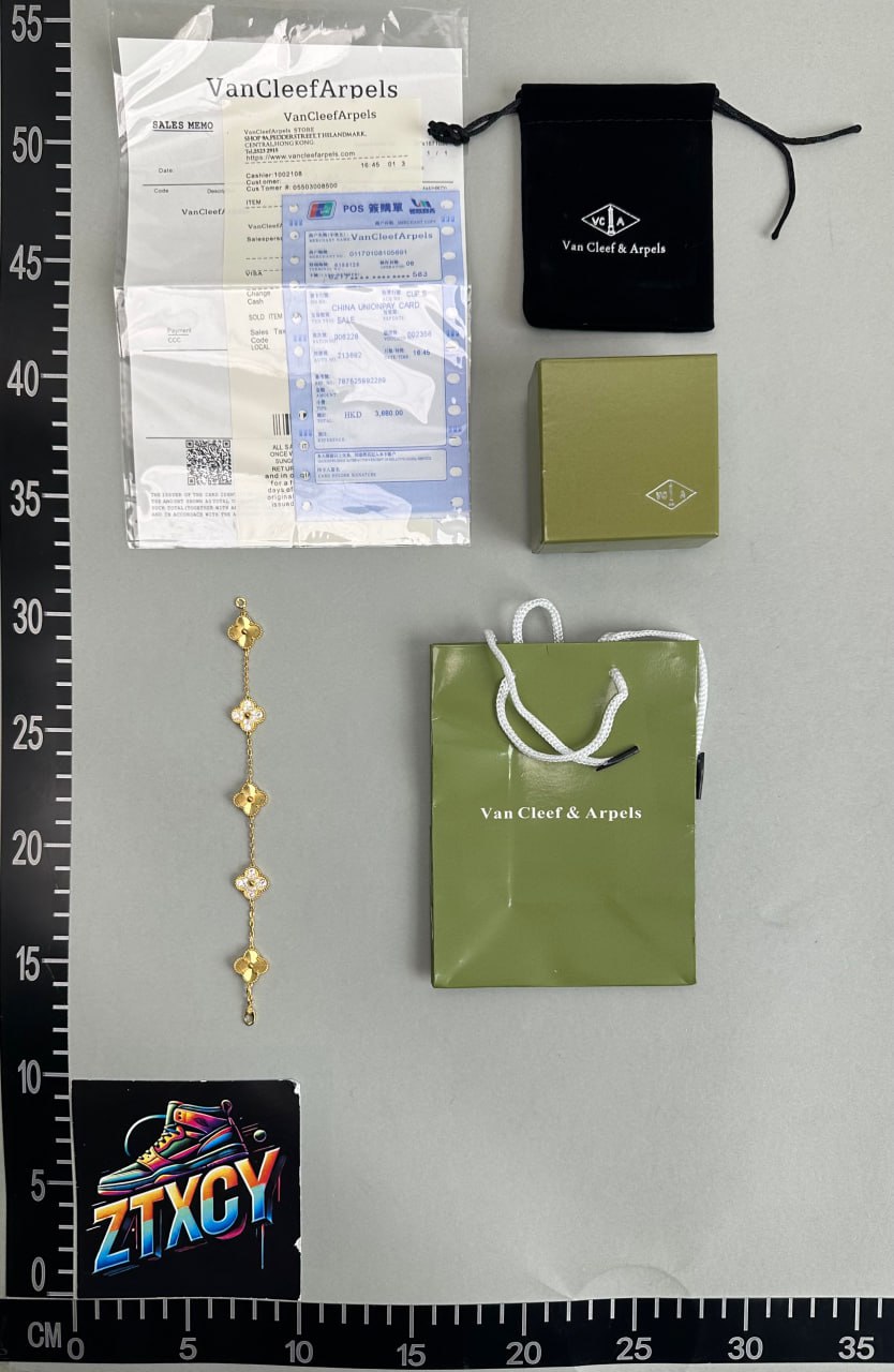 Van Cleef & Arpels Alhambra Necklace [35 styles]