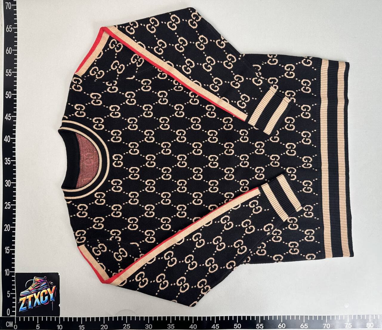 Gucci GG Supreme Sweaters [20 styles]