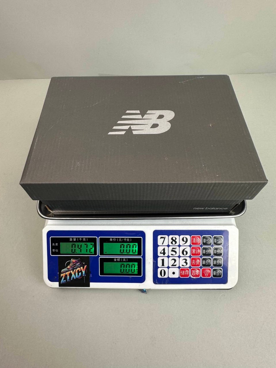 New Balance 990 Sneakers [6 styles]