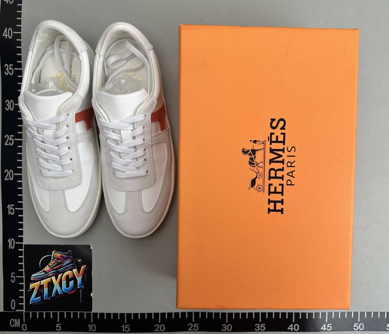 Hermès Sneakers [25 styles]