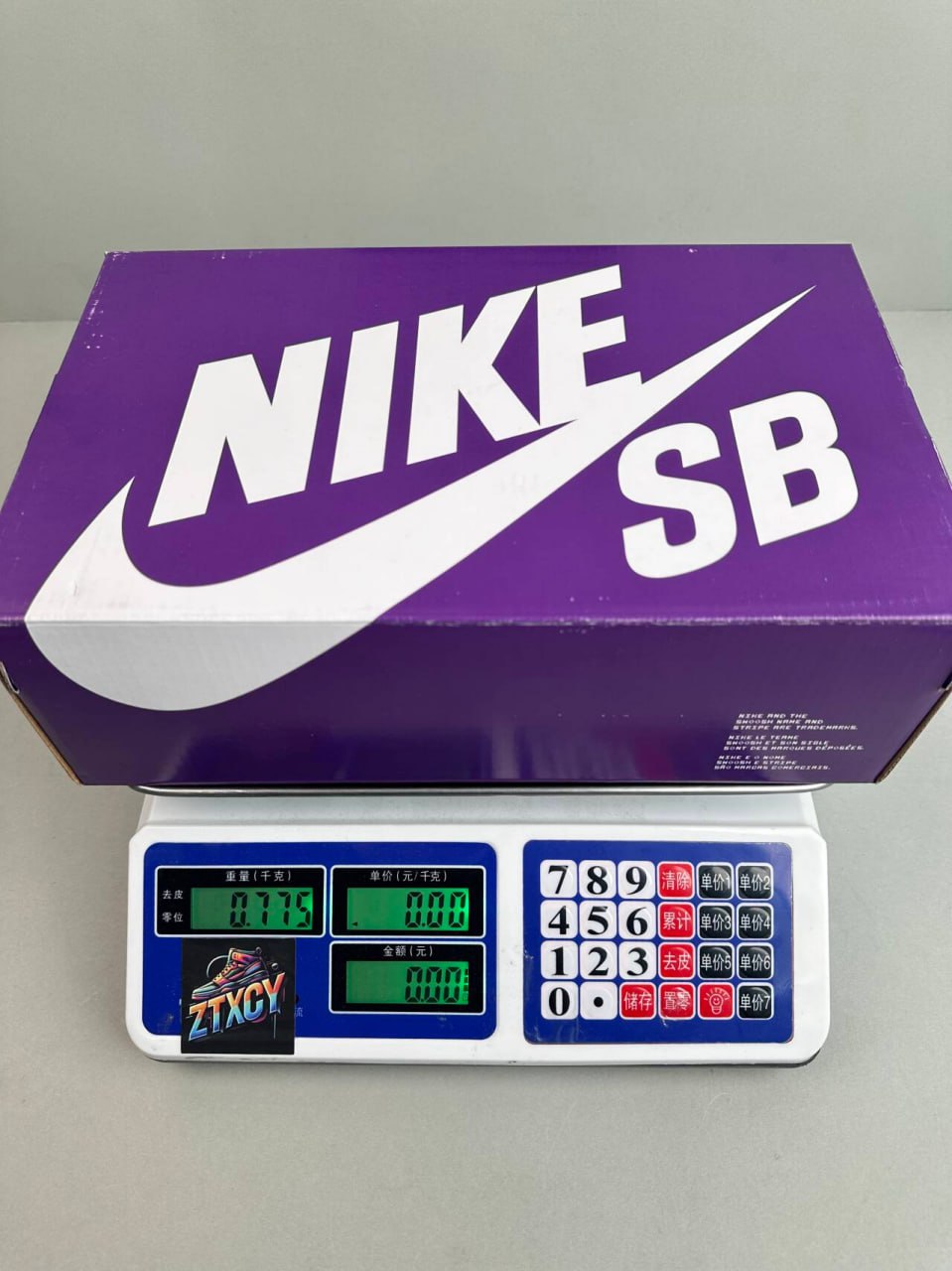 Nike Dunk Low Sneakers [27 styles]