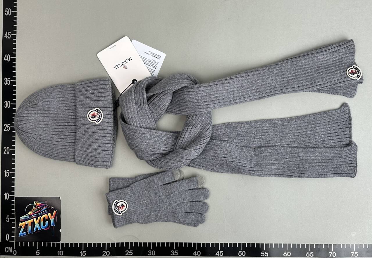 Moncler Ribbed Knit Beanie & Gloves Set [5 styles]