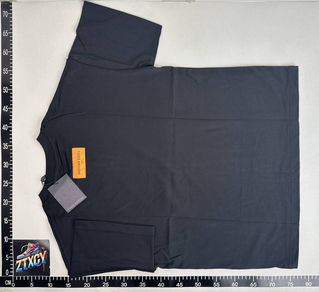 Louis Vuitton Monogram T-Shirt [37 styles]