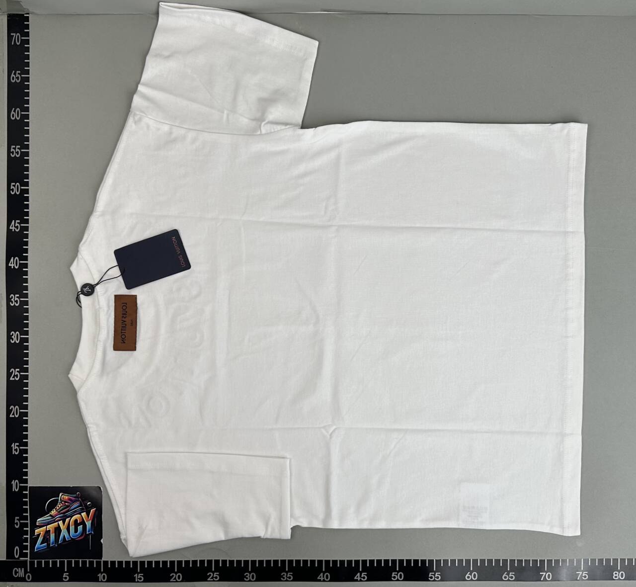 Louis Vuitton Monogram T-Shirt [37 styles]