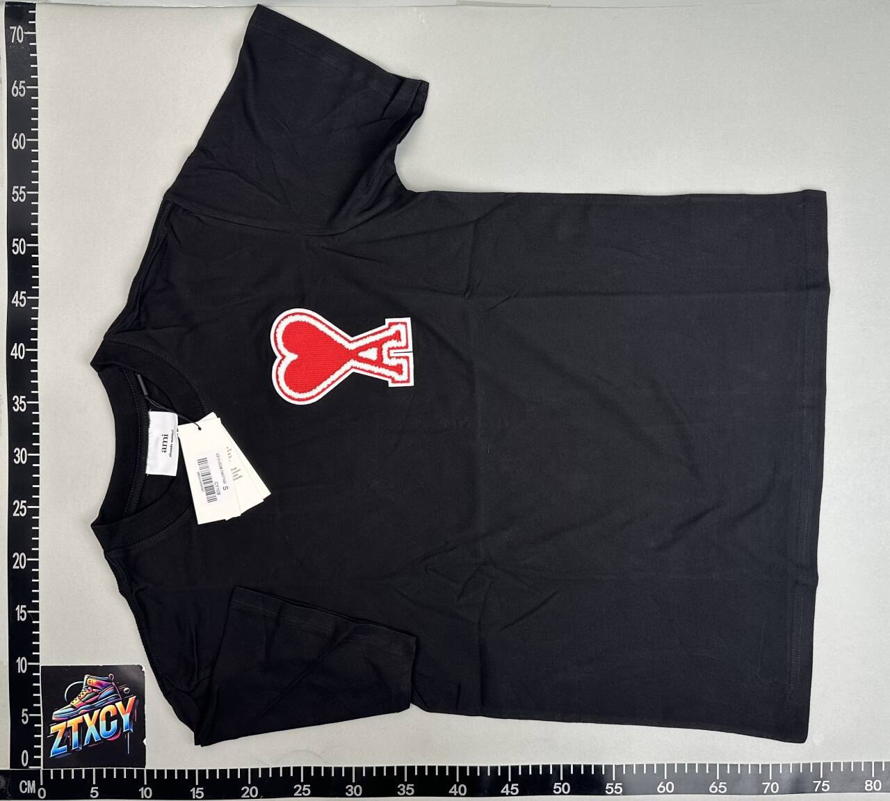 Ami de Coeur T-Shirt [17 styles]