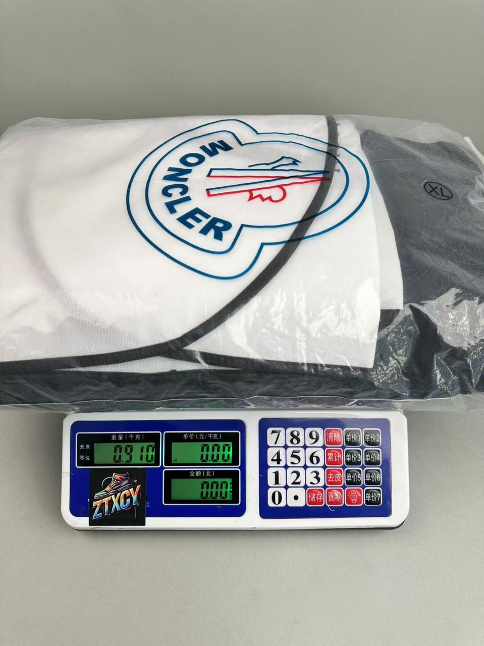 Knit Collar Puffer Jacket [2 styles]