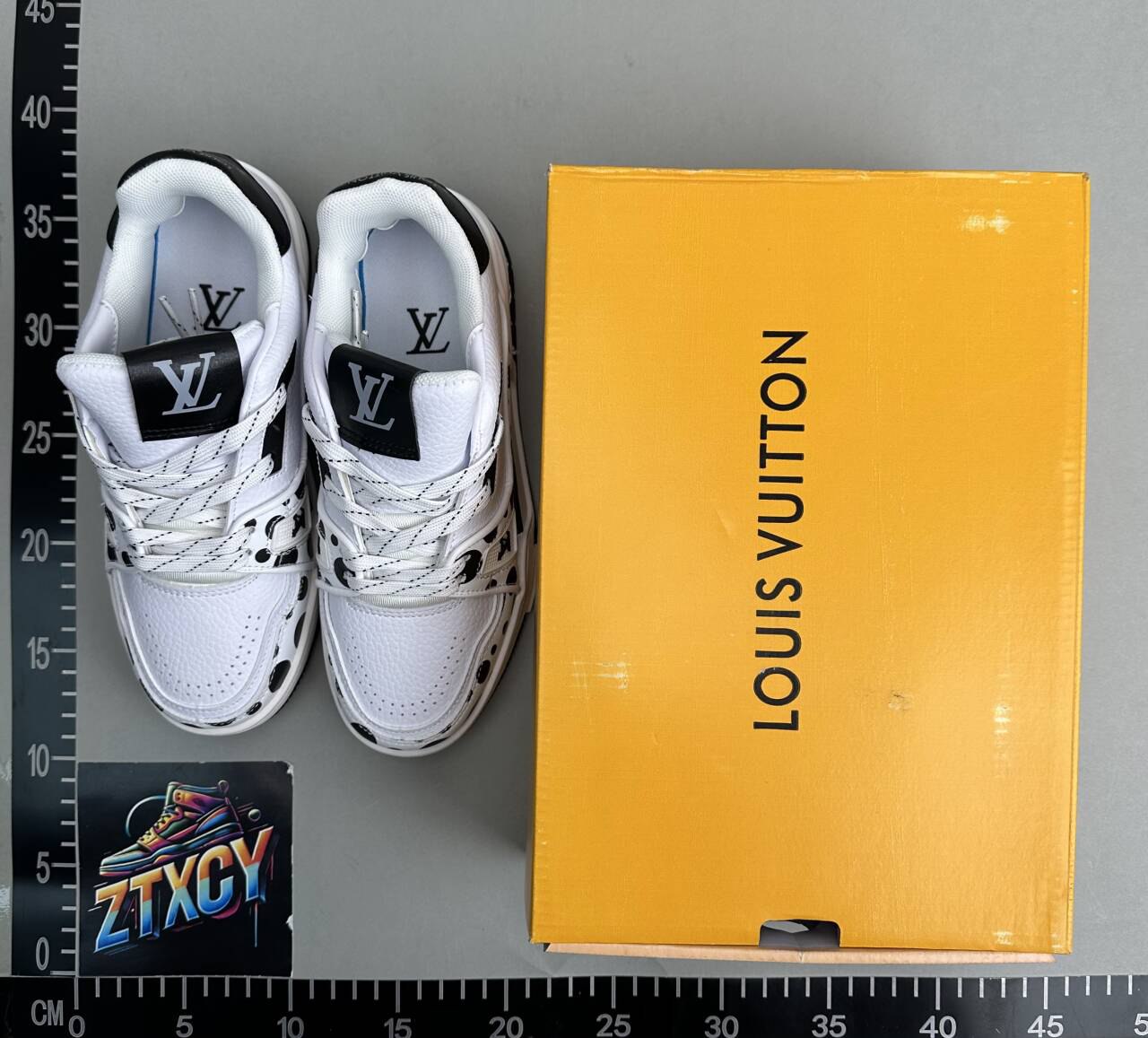 B22 Sneakers [6 styles]