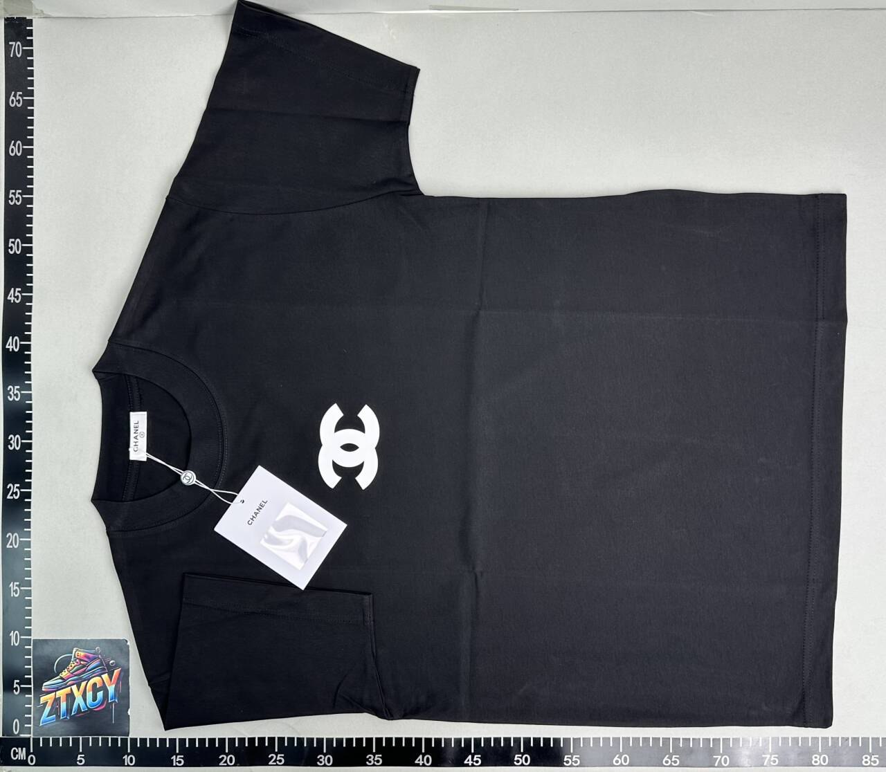 Chanel CC Logo T-Shirt [24 styles]