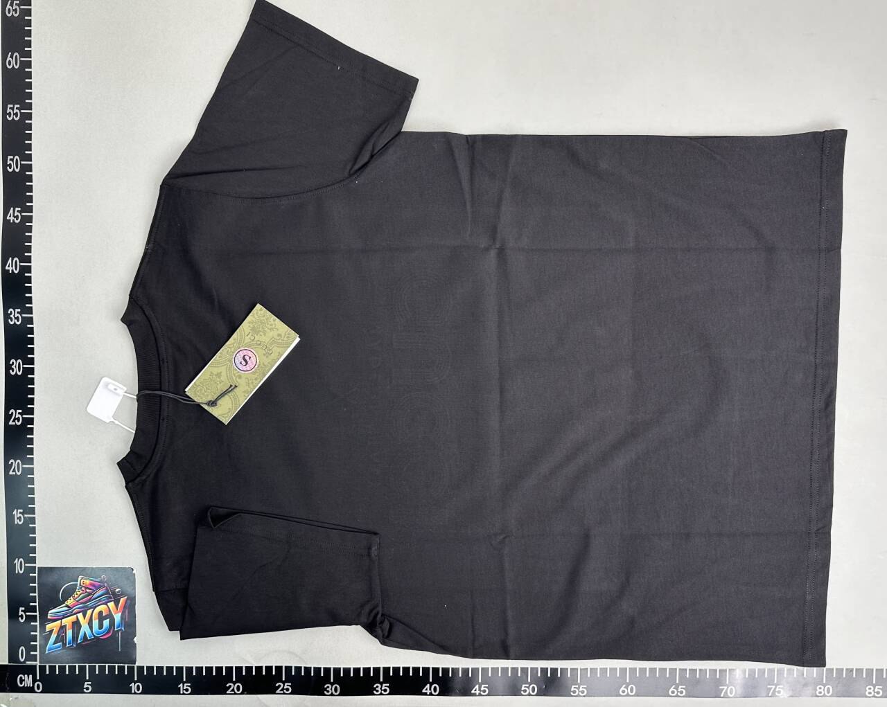 Gucci Graphic Print T-Shirts [40 styles]