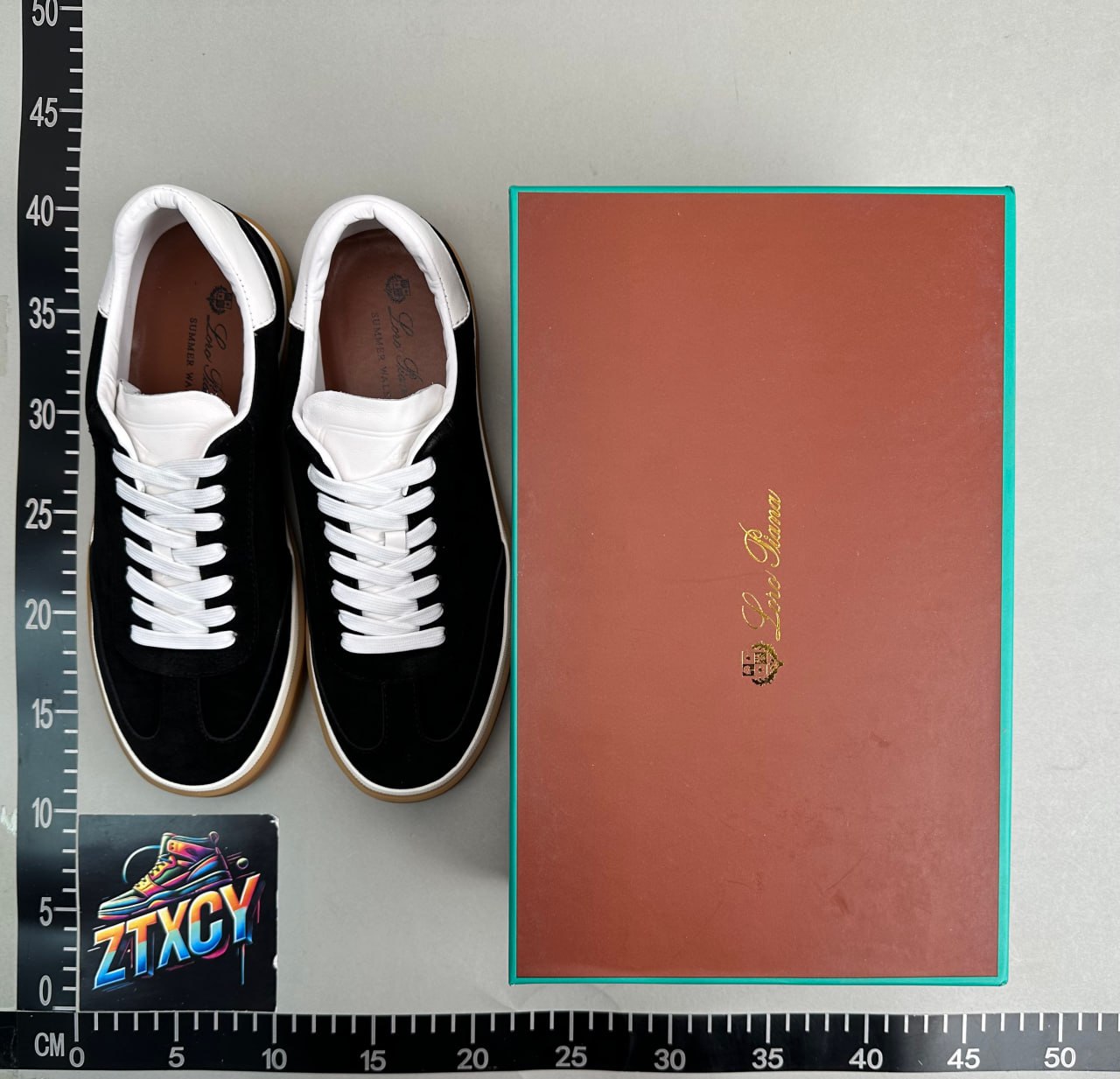 Yves Saint Laurent Court Classic Sneakers [15 styles]