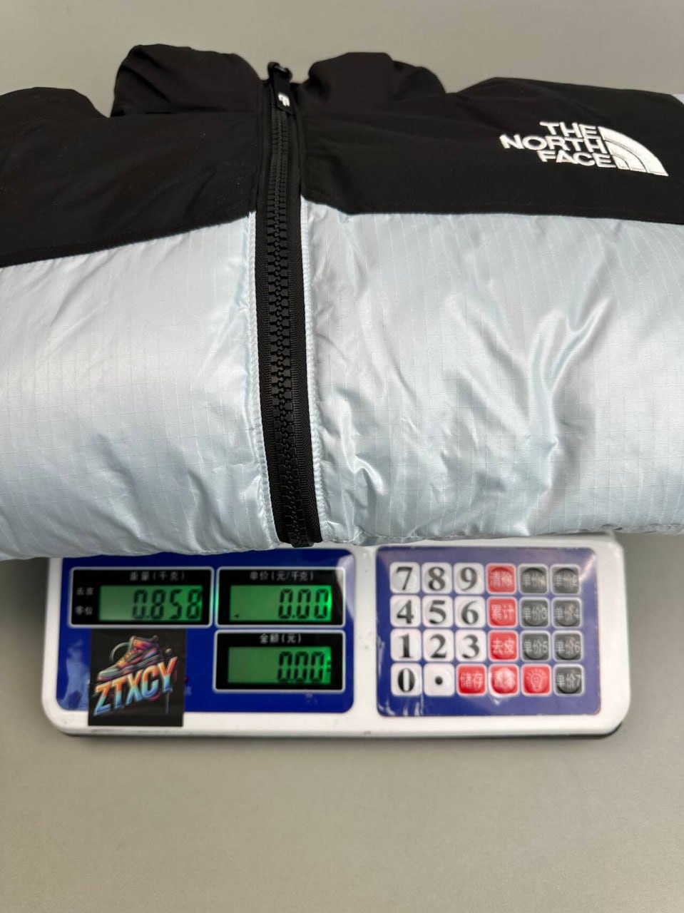 The North Face Nuptse Jacket [5 styles]