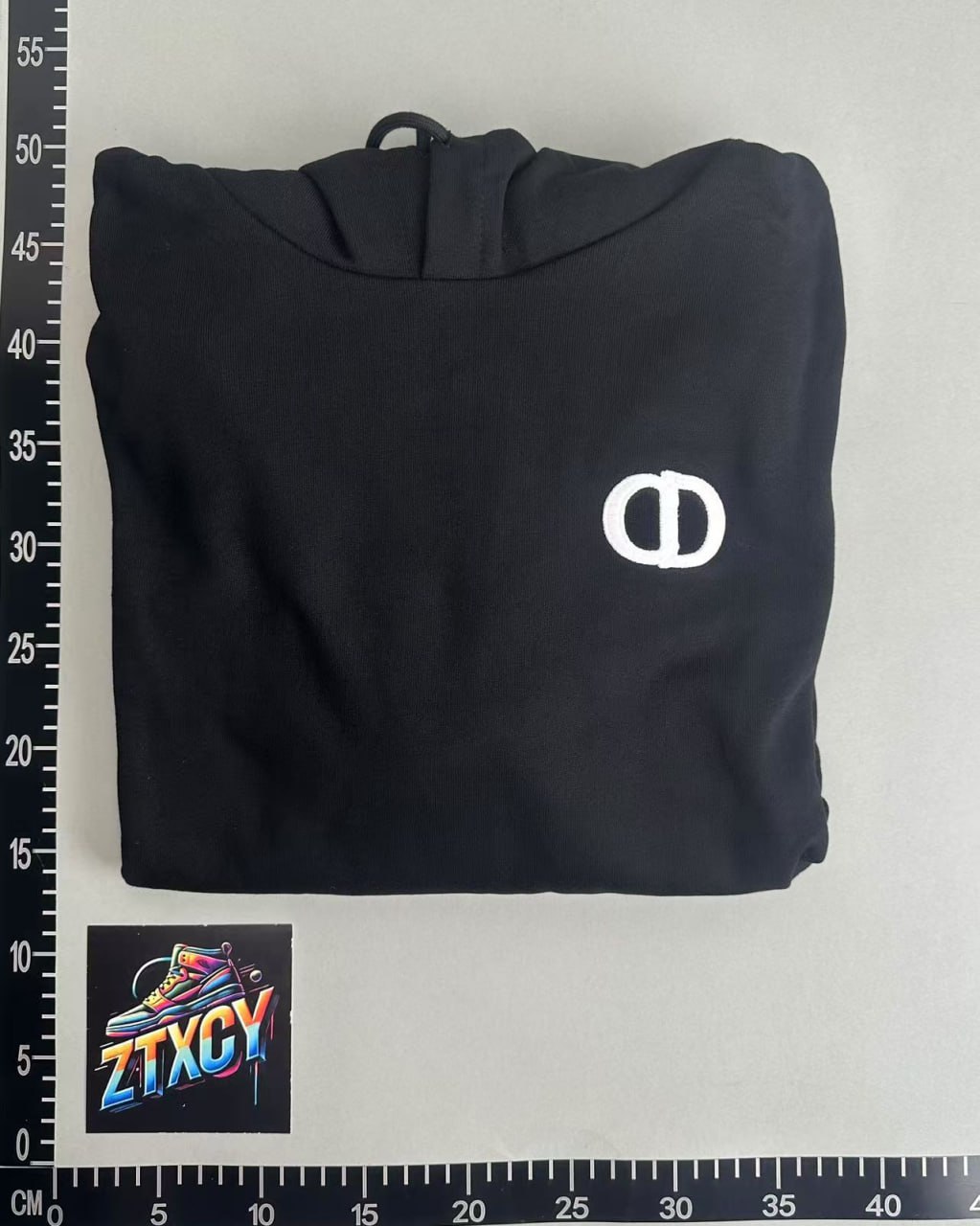 Louis Vuitton LV Iconic Hoodie [4 styles]