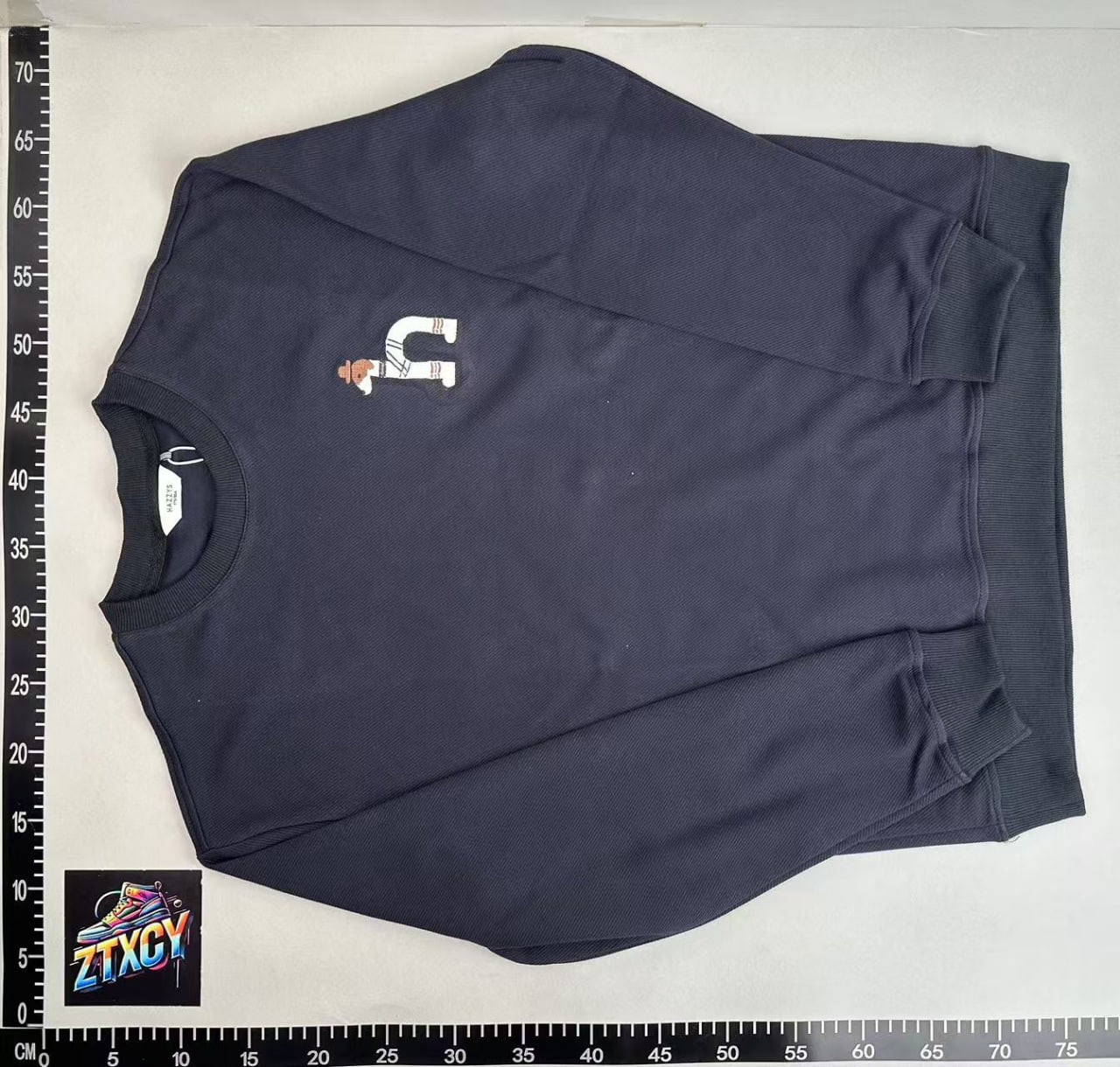 HAZZYS Embroidered 'h' Crewneck Sweatshirts [4 styles]