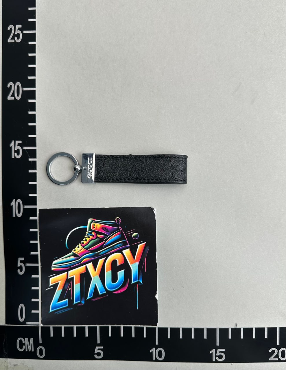 Gucci GG Supreme Keychain [35 styles]