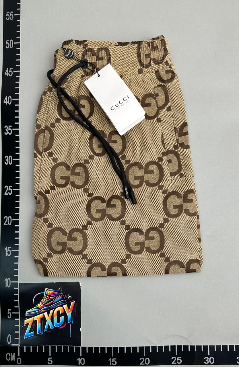 Gucci GG Supreme Shorts [7 styles]